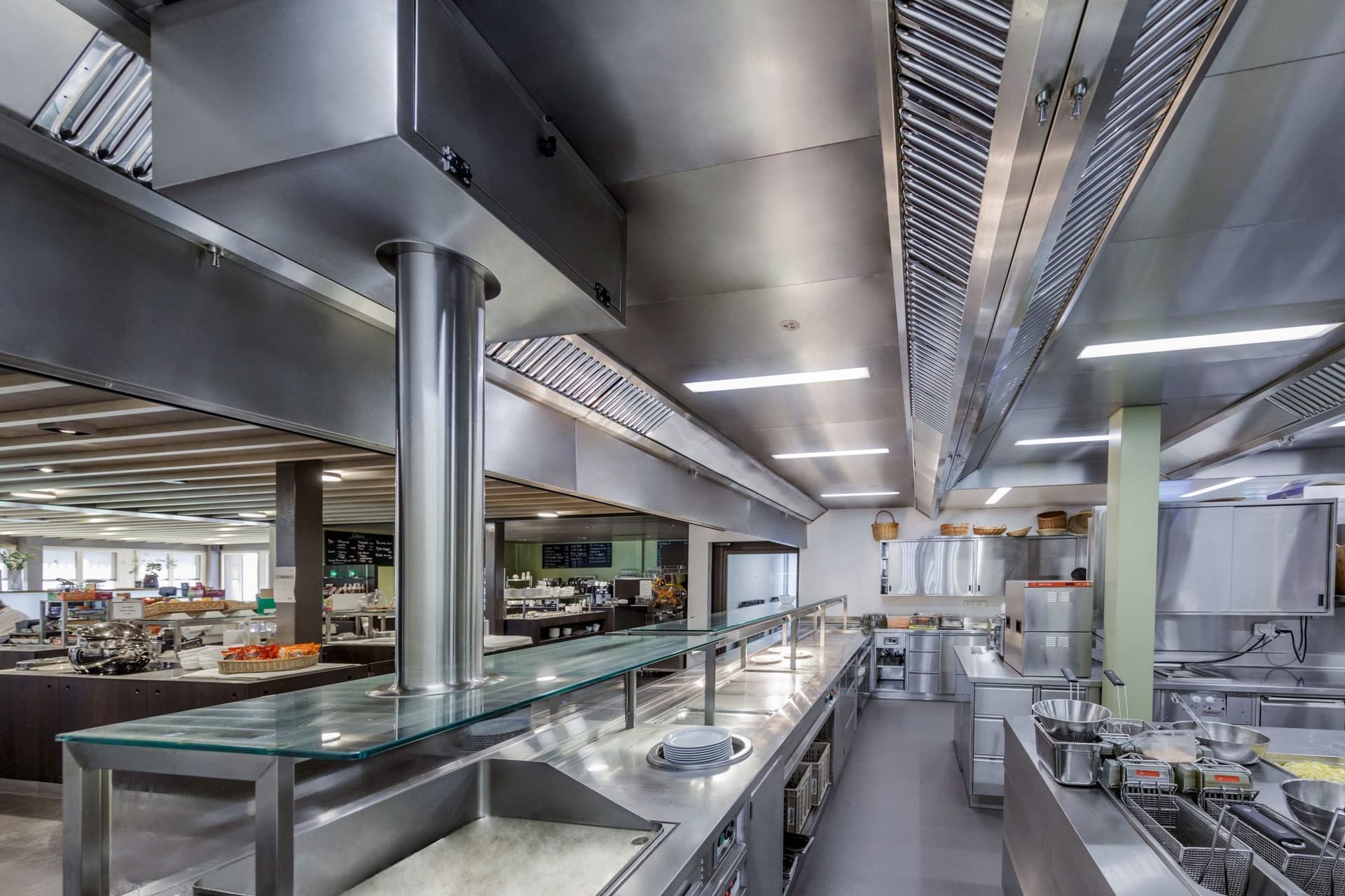 Golfpark, Holzhäusern Abluftdecke EG Free-Flow