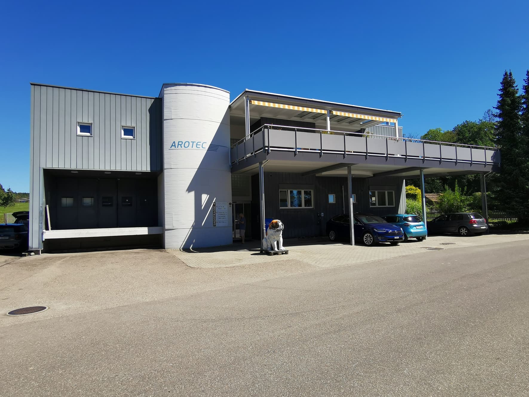 Firmengebäude Arotec AG content image